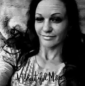 Meet your Posher, Tanya lee